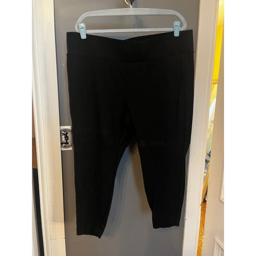Torrid size 3 3r regular black dress pants Leggings